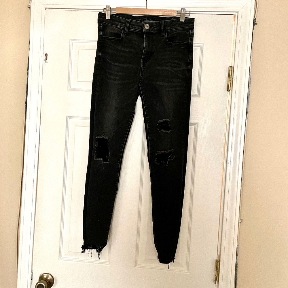 American Eagle skinny jeans